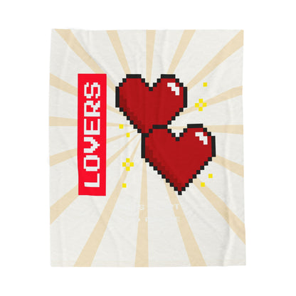 Lovers Press Start plush throw blanket with retro sunburst print