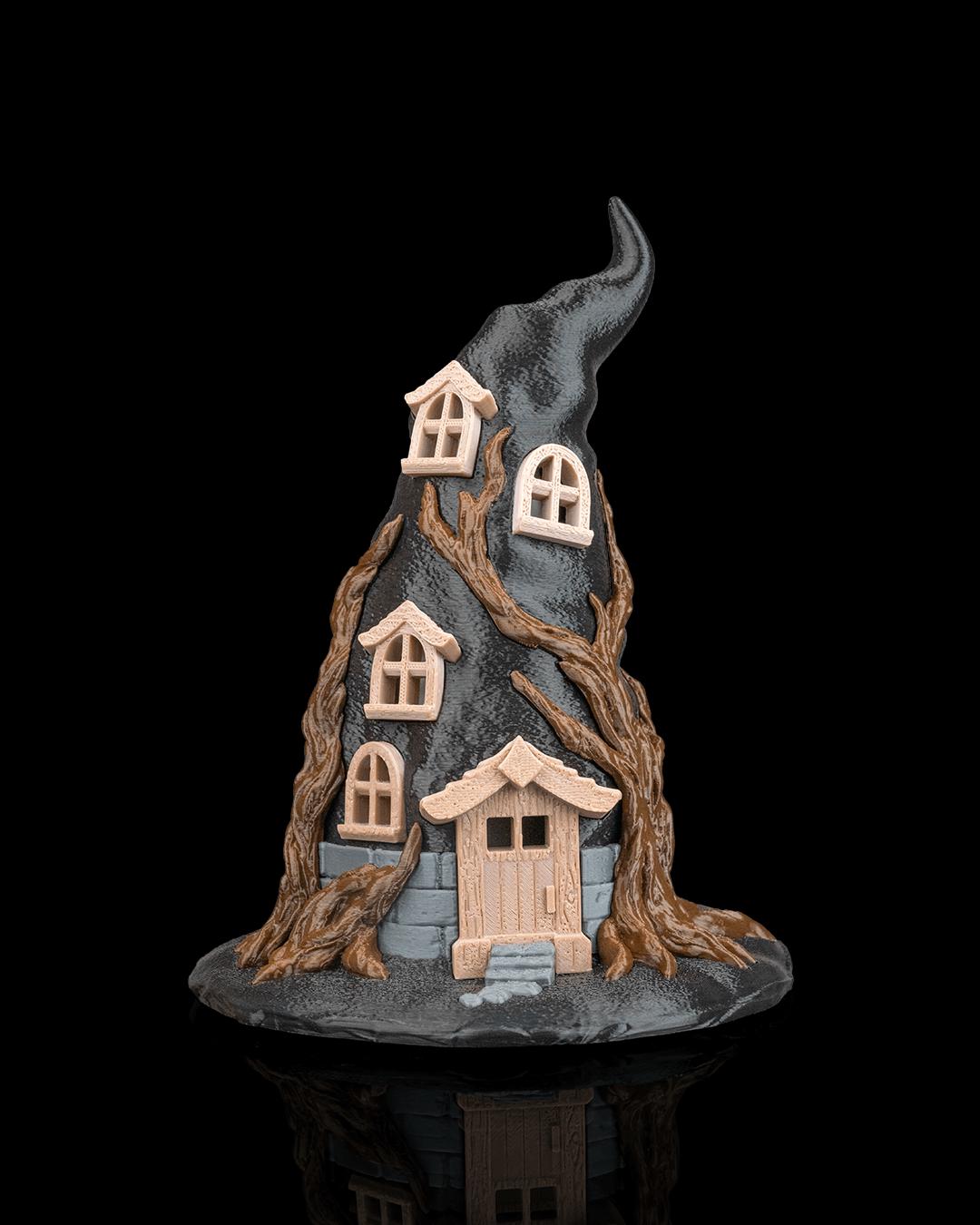 Witchstead Haunted Hat House Lamp: Spooky Halloween Table Decor