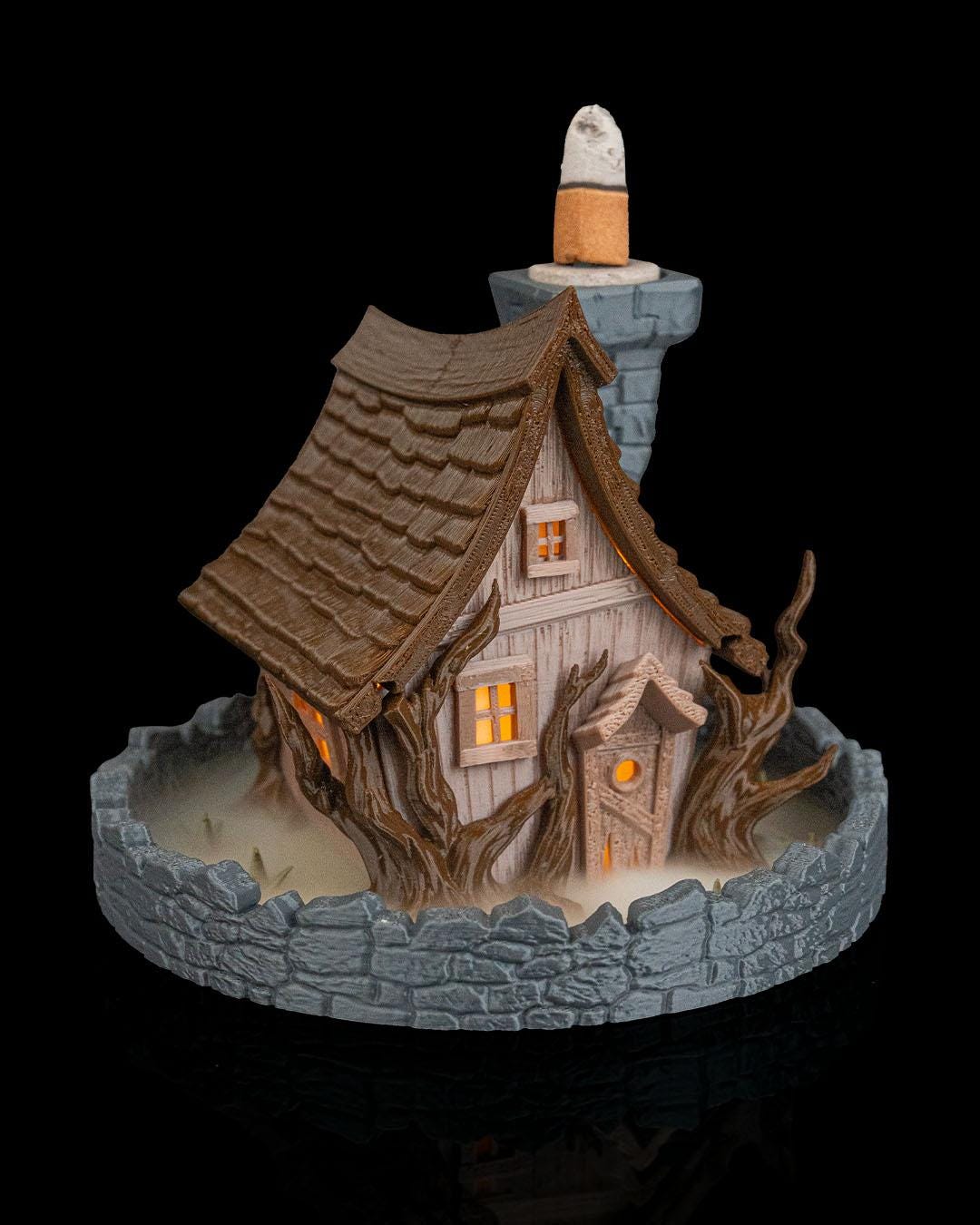 Ghost Manor Lamp: Gothic Haunted House Table Light