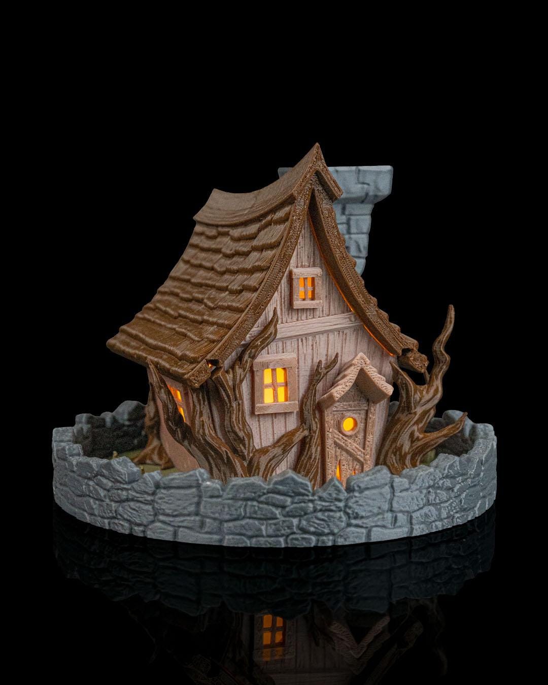 Ghost Manor Lamp: Gothic Haunted House Table Light